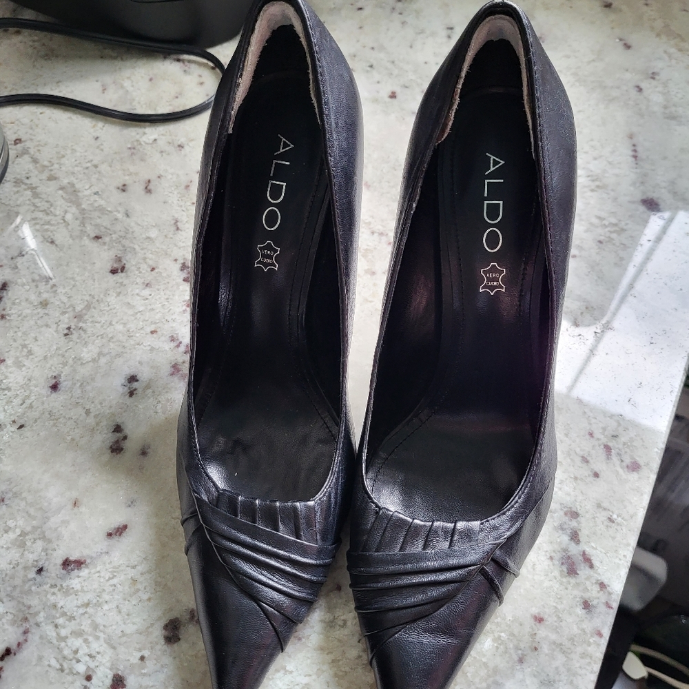 Aldo high heel shoes, black, size 39, barely worn.